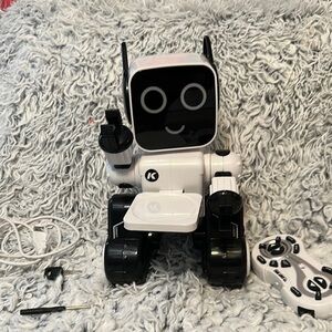Interactive Black and White Robot with Remote new never used.